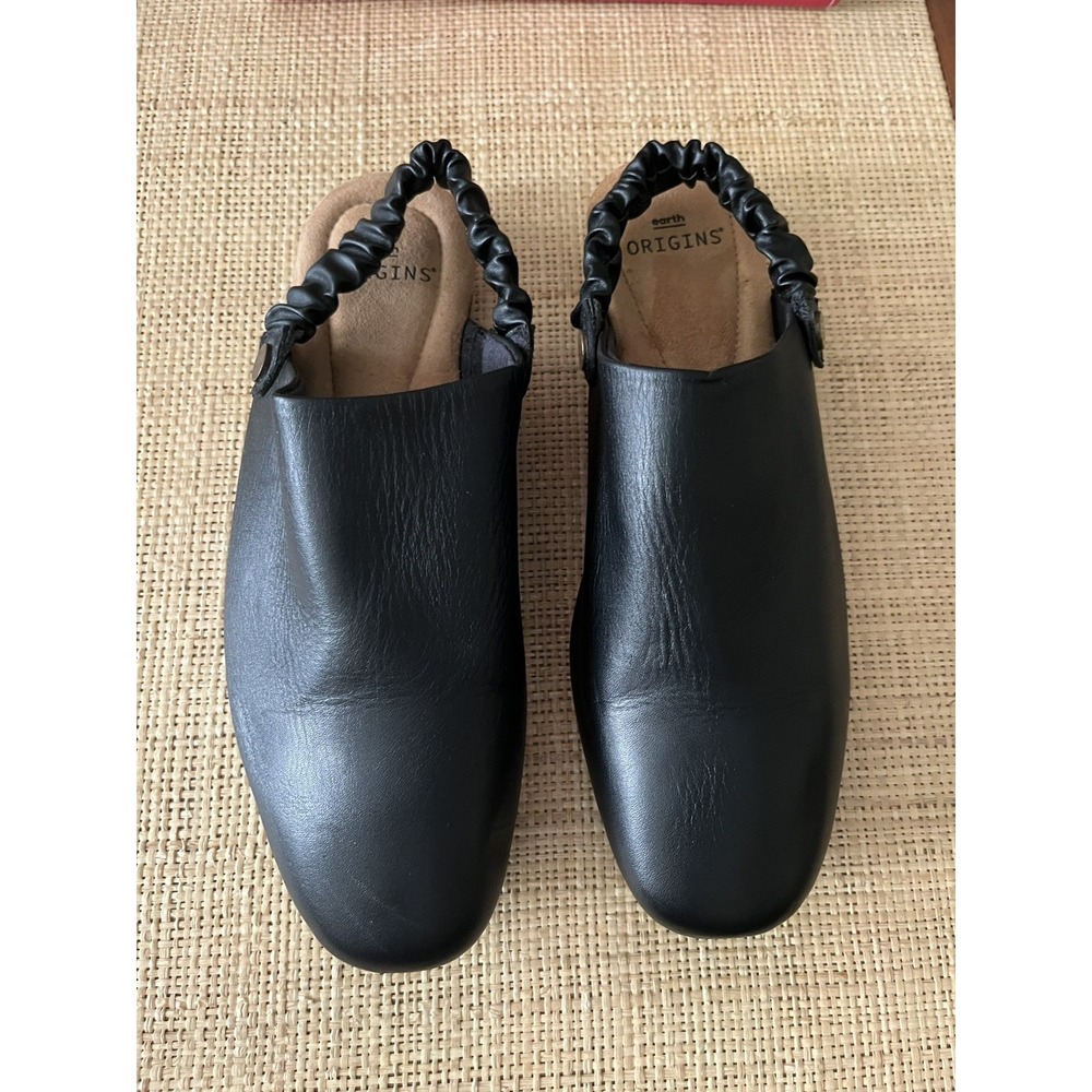 Earth ORIGIN Size 8W REN Black Leather Slingback Sandals